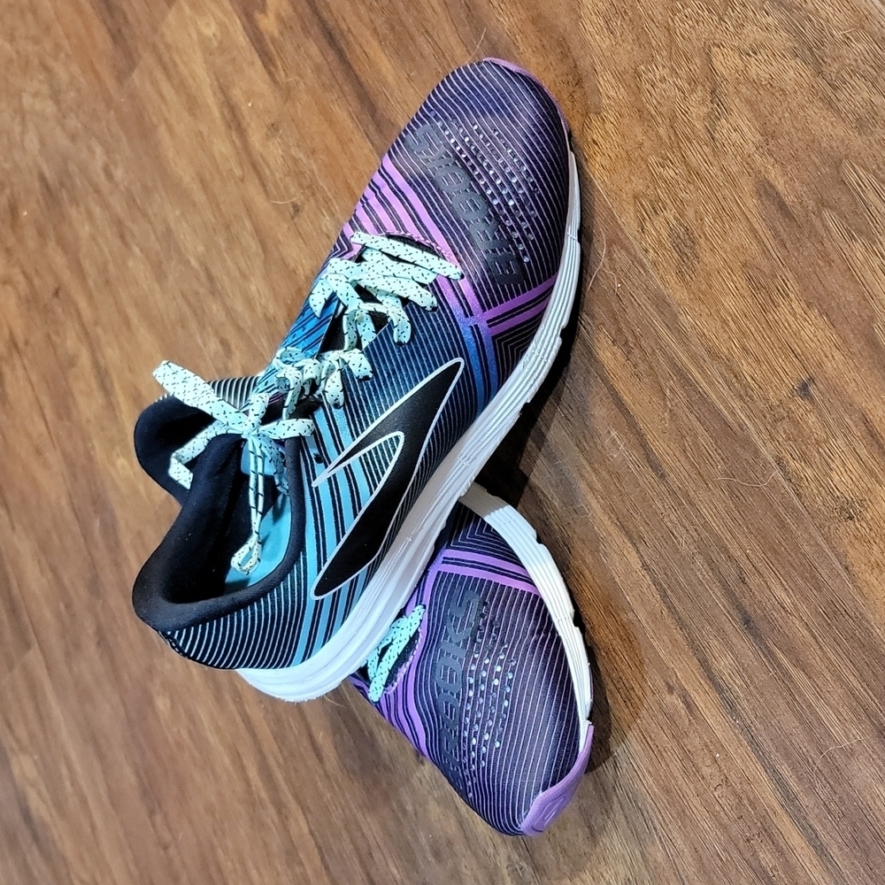 Brooks Womens Hyperion Black Purple Running Shoes